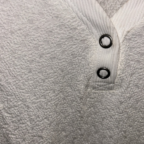 Free People NWT Recovery Layer Size M & L in White Combo - Picture 8 of 11